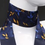 Foulard blu in pura seta con stampa floreale