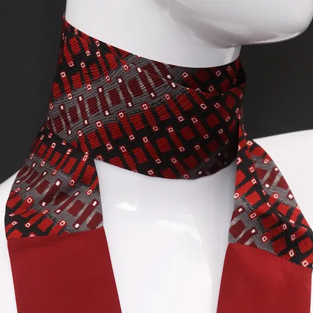 Scarf in pure red silk with print