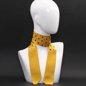 Foulard in seta giallo con stampa geometrica