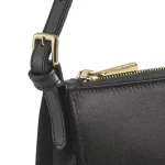 borsa in seta e in pelle nera dettagli