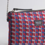 Borsa in seta rossa con catenella