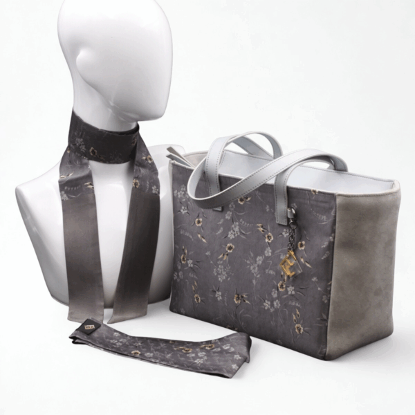 Borsa grigia con foulard abbinato - Silky kit 30