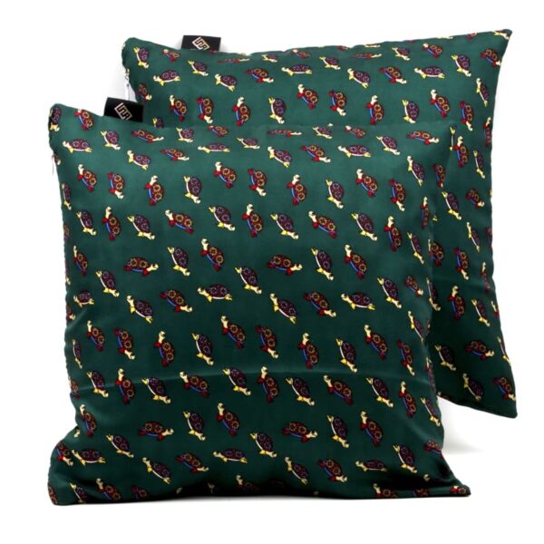 Cuscini quadrati arredo con stampa verde