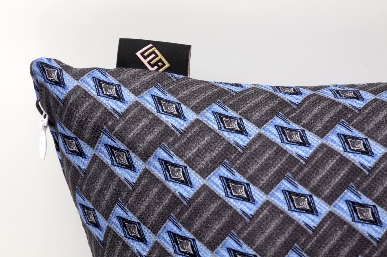 decorative rectangular pillows