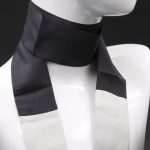 foulard grigio chiaro