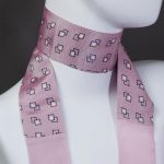 foulard in seta rosa