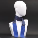 Foulard piccolo in pura seta blu