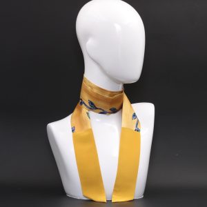 Foulard scaldacollo in seta giallo