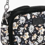 mini borsa in pelle nera e seta con stampa floreale dettagli