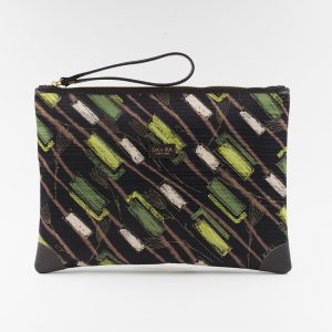 Brown clutch bag in silk with fantasy print
