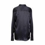 camicia in seta nera retro