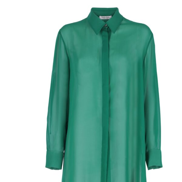 Camicia in seta georgette taglio classico Silky DALILA con spacchi laterali verde prato - Collezione NINFEA